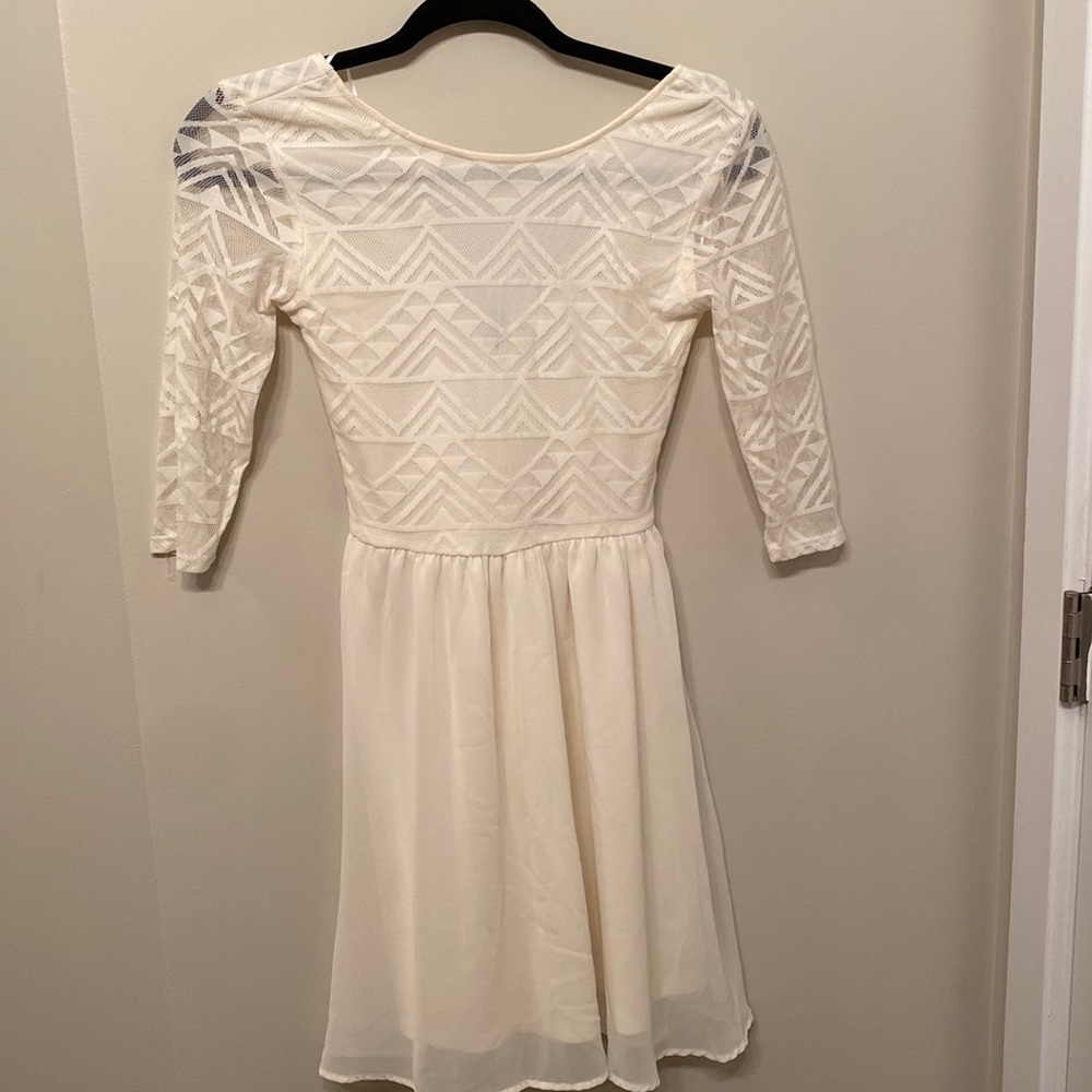 Flowy Cream Half Sleeve Dress